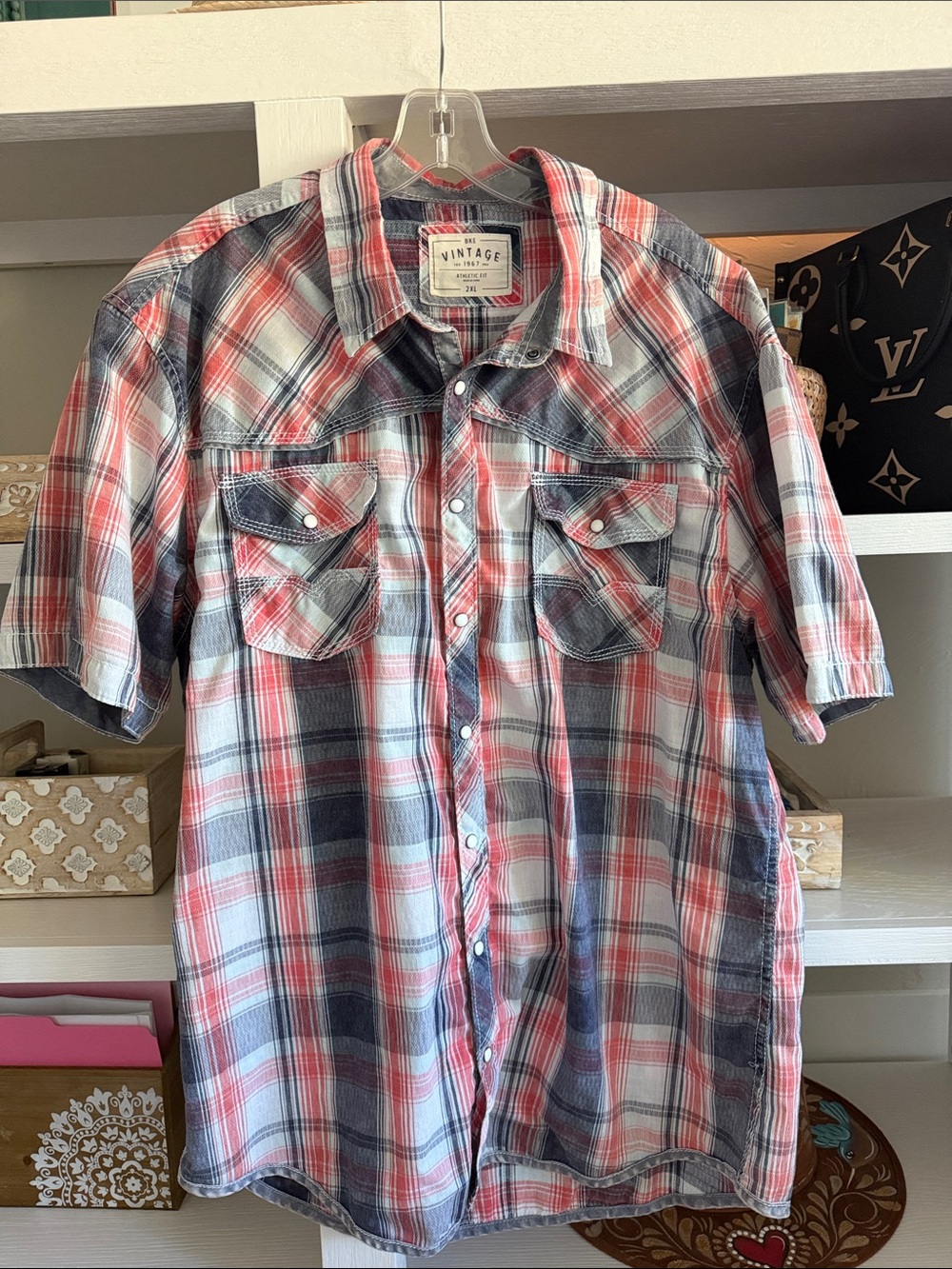 BKE Vintage Short-Sleeve Plaid Button-Up Shirt - Red & Blue. Size XXL.